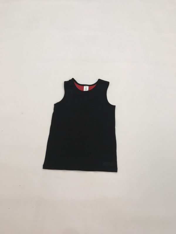 T-shirt noir sans manches