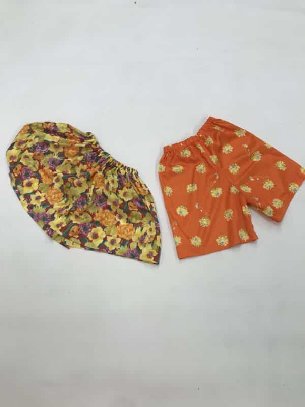 Short à fleurs multicolore